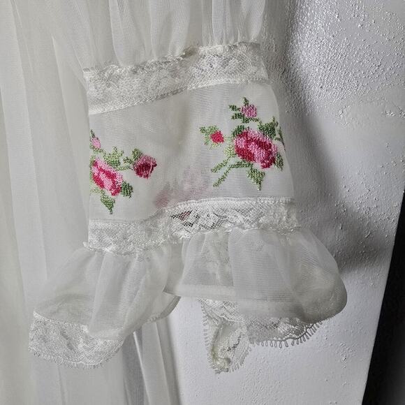 Miss Elaine VTG Ivory Sheer Floral Embroidered Gown Robe Set M Peignoir Negligee - Picture 13 of 16